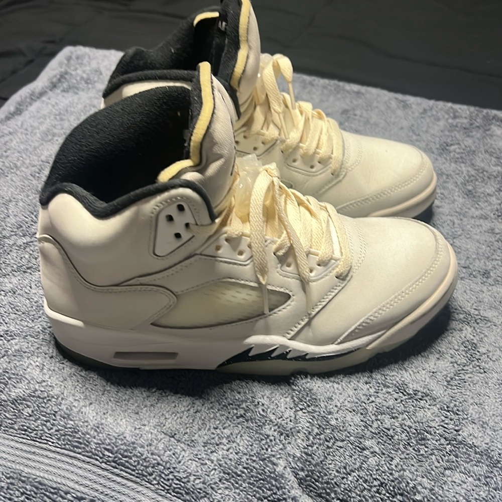 Jordan light gray Men size 7.5
